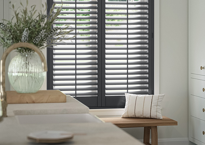 Bromley, Anthracite Grey - Full Height Twist&Fit Plantation Shutter - Image 5